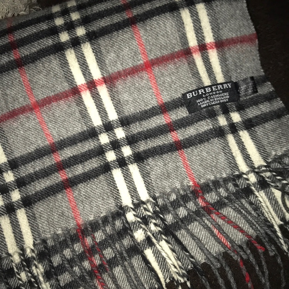 Burberry scarf